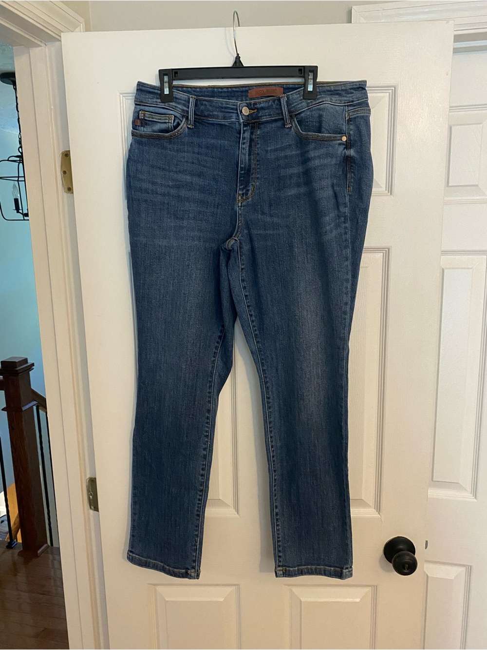 Judy Blue Medium Indigo Skinny Jeans!